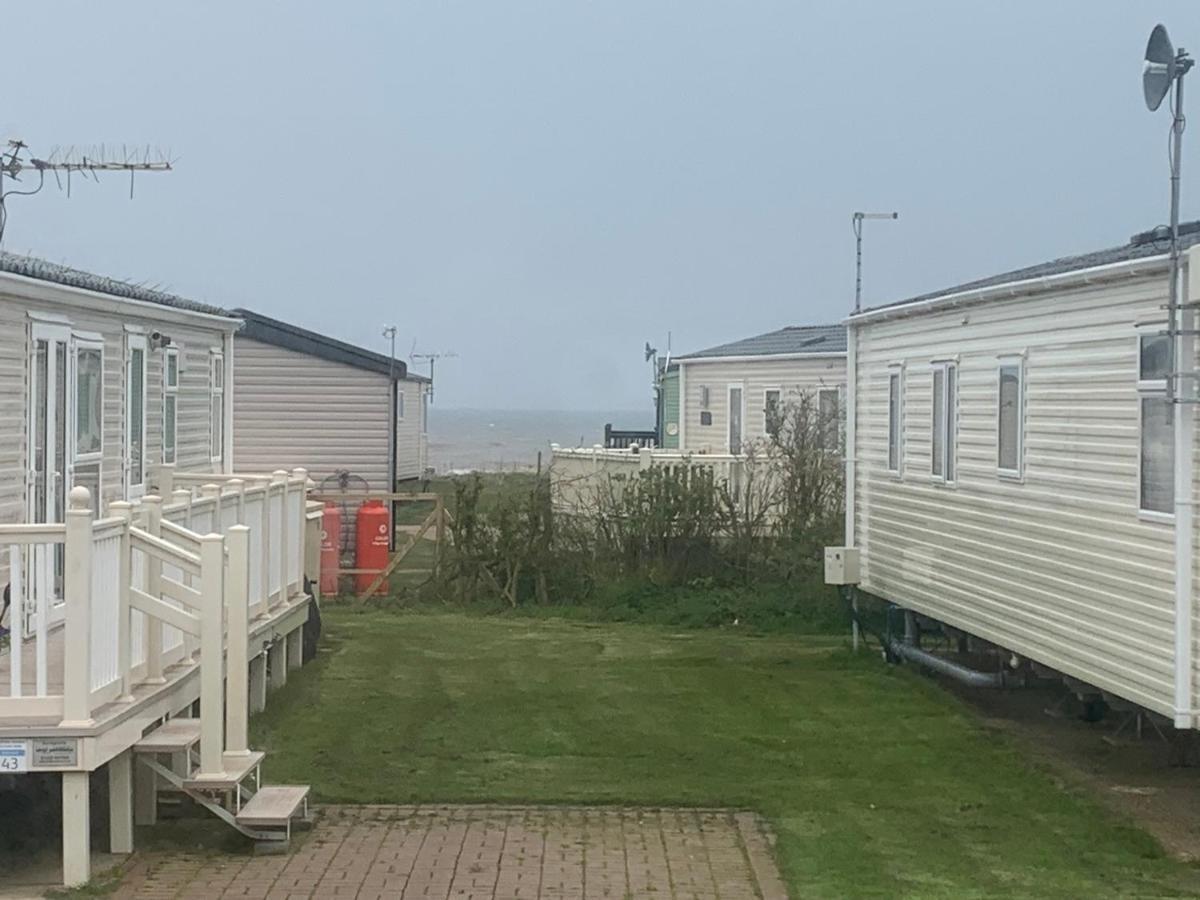 Natalies Retreat Skipsea Sands Ulrome Exterior photo